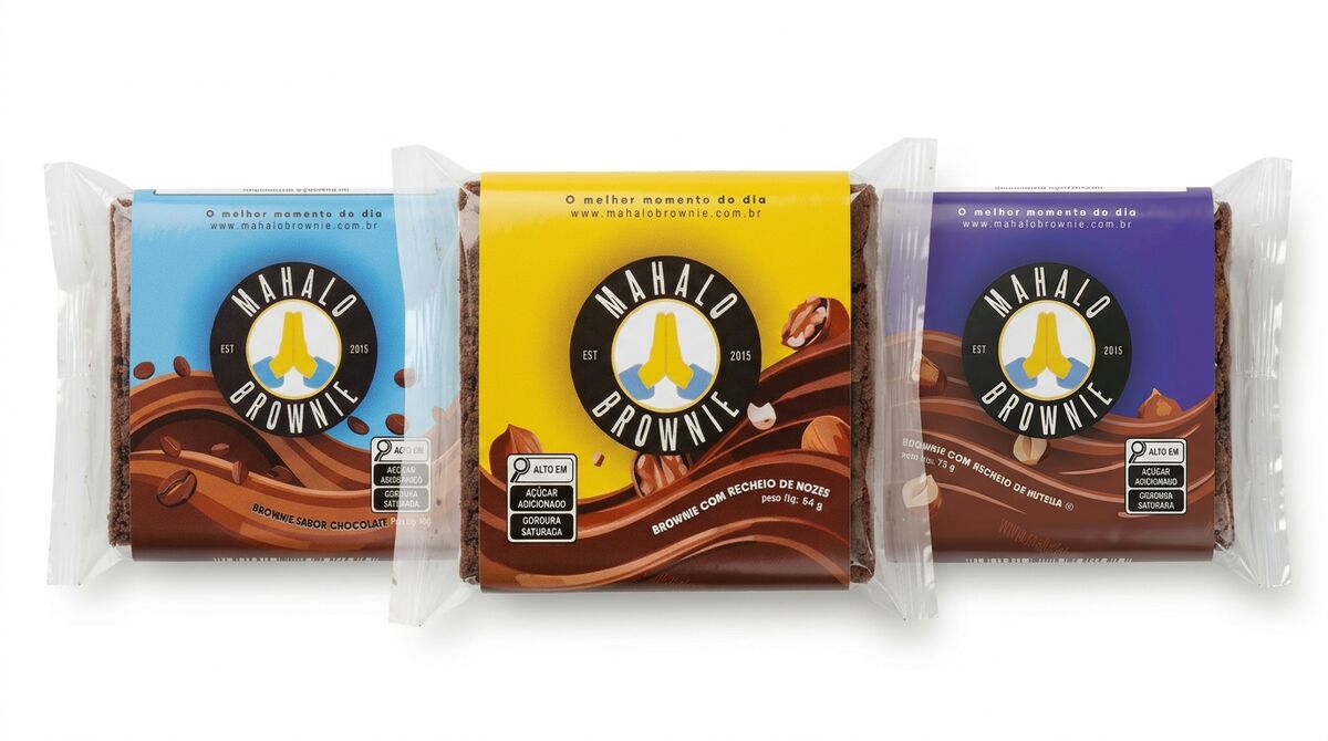 Snacks Mahalo Brownie embalados nos sabores Tradicional, Nozes e Nutella